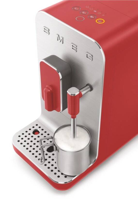Smeg BCC02RDMEU Tam Otomatik Mat Kırmızı Kahve Makinesi - 4