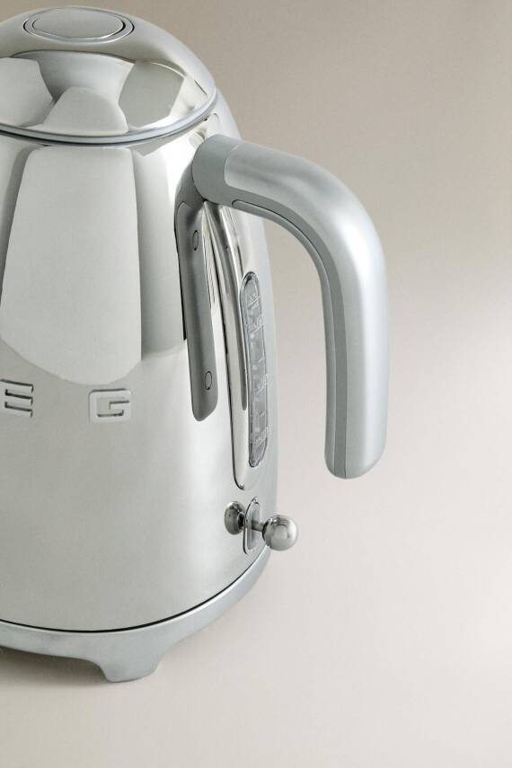 Smeg KLF03SSEU Krom 2400 Watt 1.7 Litre Çelik Kettle - 4
