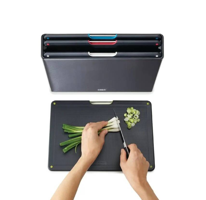 Joseph Joseph 60171 Folio Siyah Standlı Kesme Tahtası Seti - 2