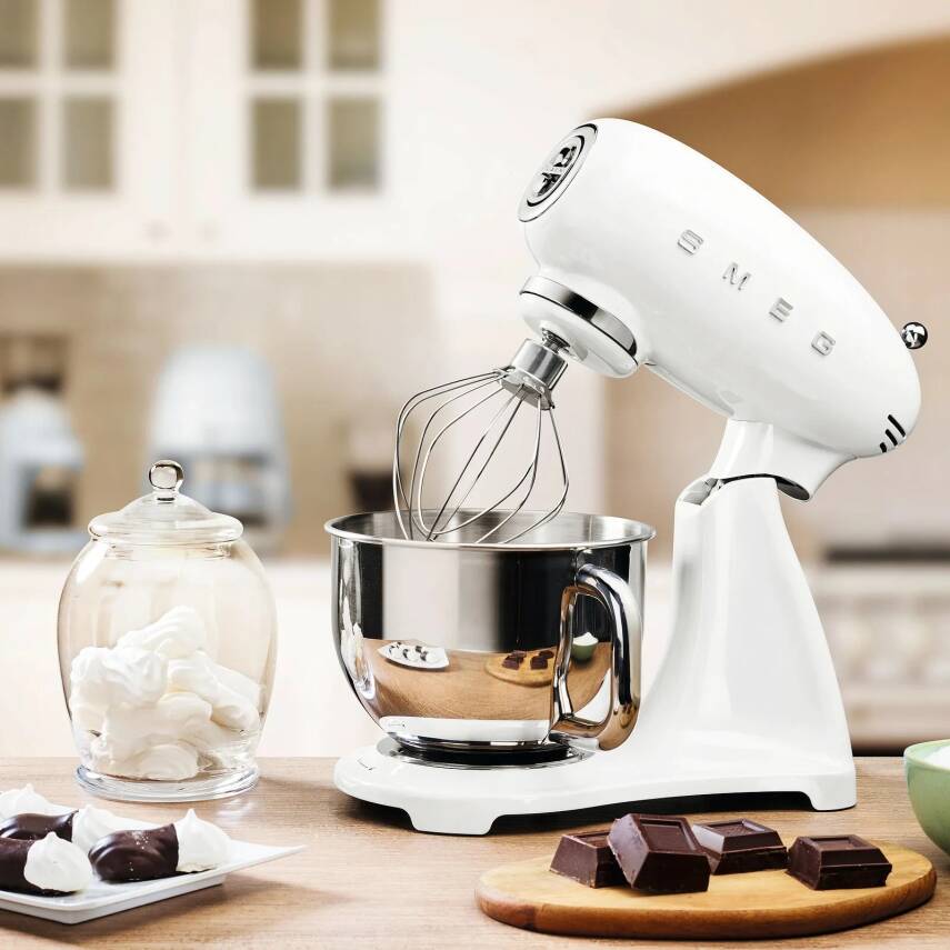 Smeg SMF03WHEU Retro 4.8 Litre Beyaz Stand Mikser - 2